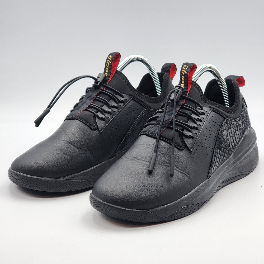 Black Clove Shoes Women 7.5